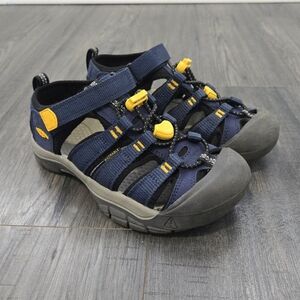 Keen Unisex Big Kids Size 1 Newport H2 Sandals 1029140 Blue Depths Gargoyle